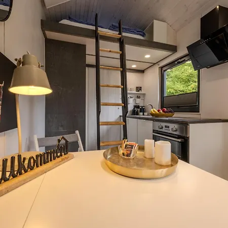 Bigge Elements Tinyhaus 5 